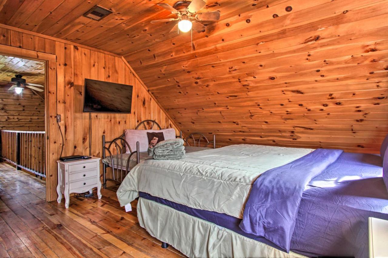 Rustic Cabin With Screened Deck 8 Mi To Dollywood Sevierville Εξωτερικό φωτογραφία