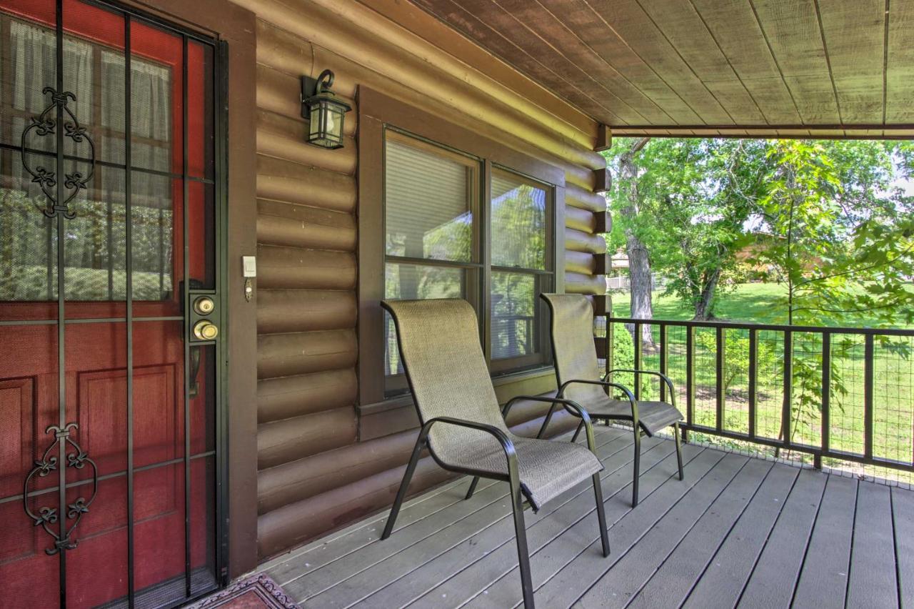 Rustic Cabin With Screened Deck 8 Mi To Dollywood Sevierville Εξωτερικό φωτογραφία